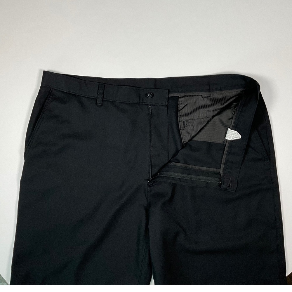 PGA Tour Mens Black Performance Golf Shorts Size 40 Flat Front - Picture 10 of 13